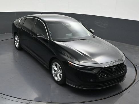 Used 2023 Honda Accord LX image 24