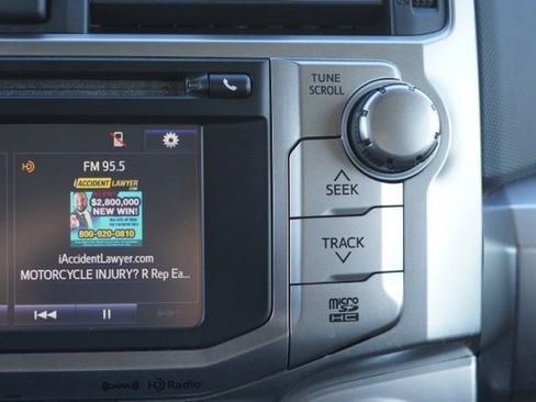 Used 2016 Toyota 4Runner SR5 image 28