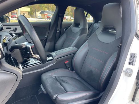 Used 2025 Mercedes-Benz CLA 250 4MATIC image 22
