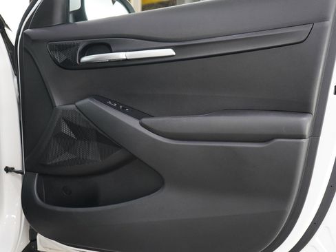 Used 2021 Kia Seltos LX image 9