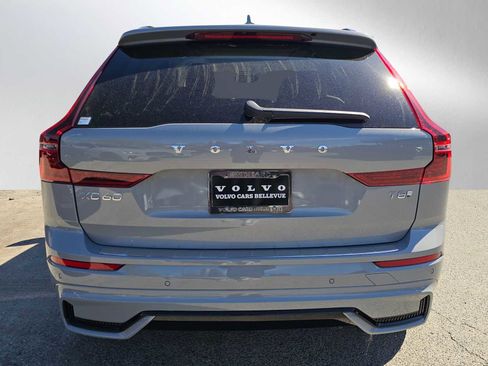 New 2026 Volvo XC60 T8 Ultra w/ Protection Package Premier AWD/4WD image 4