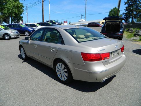 Used 2009 Hyundai Sonata Limited FWD image 6