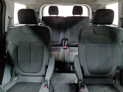 Certified 2022 Jeep Grand Cherokee L Laredo w/ Luxury Tech Group I image 12