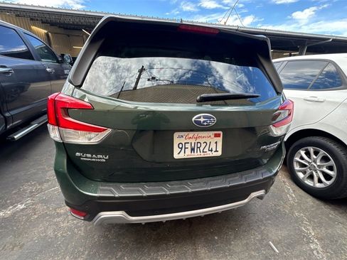 Used 2023 Subaru Forester Touring image 5