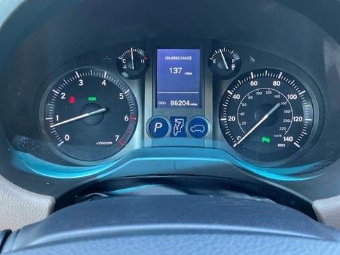 Used 2018 Lexus GX 460 Premium w/ Premium Package AWD/4WD image 18