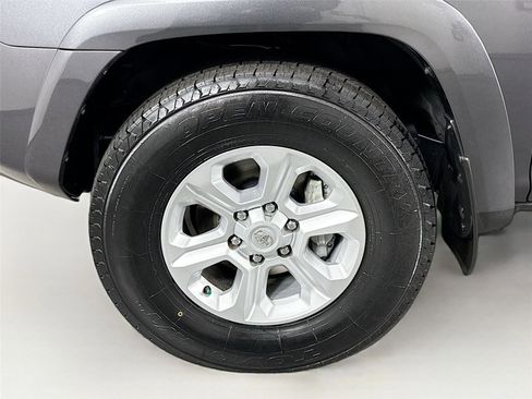 Certified 2022 Toyota 4Runner SR5 Premium w/ Moonroof Package image 45