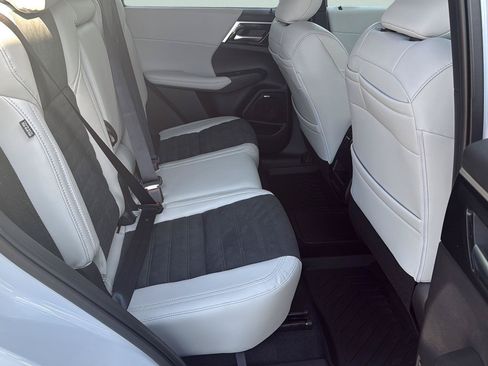 New 2026 Mitsubishi Outlander SE AWD/4WD image 26