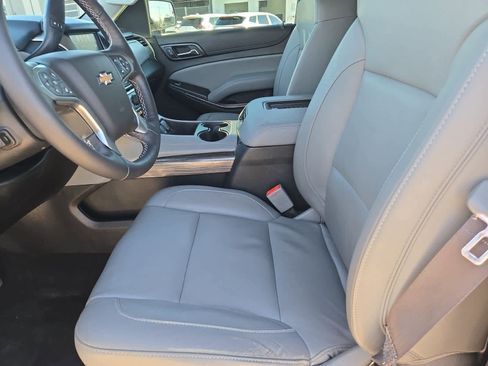 Used 2017 Chevrolet Suburban LT w/ Texas Edition Package image 16