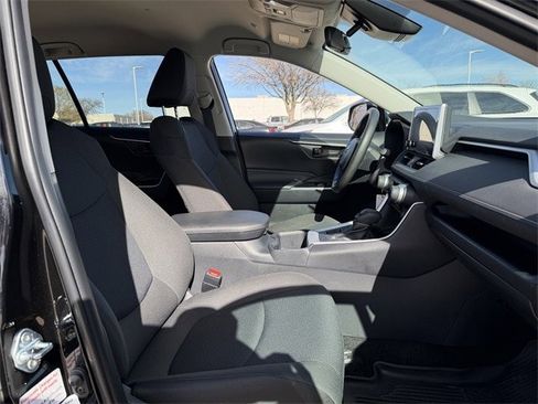 Certified 2025 Toyota RAV4 LE image 26
