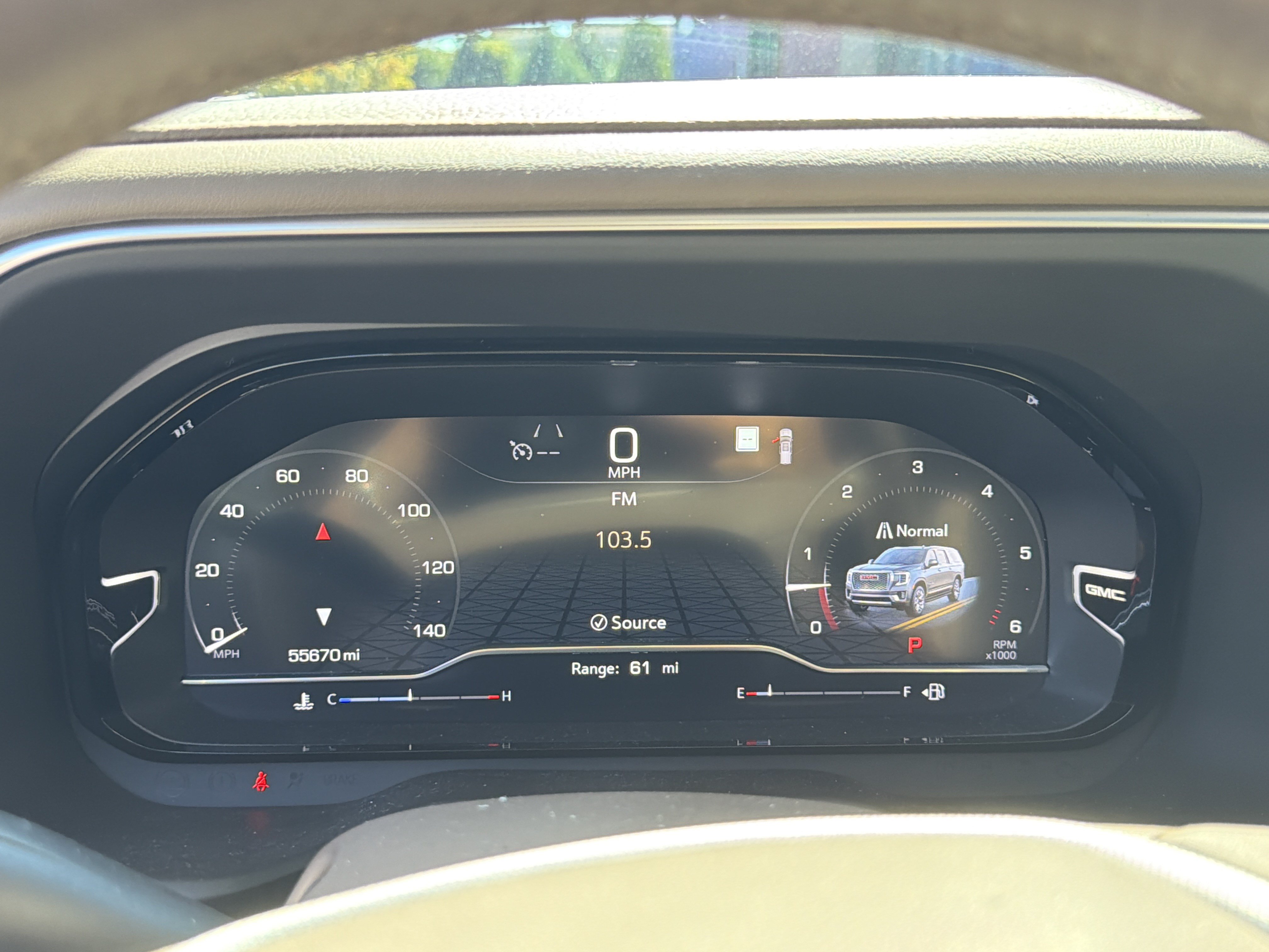 Used 2022 GMC Yukon Denali RWD image 20