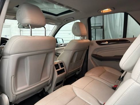 Used 2015 Mercedes-Benz ML 350 2WD image 18