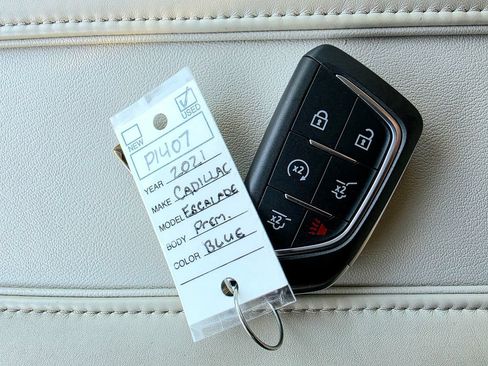 Used 2021 Cadillac Escalade Premium Luxury Platinum AWD/4WD image 97