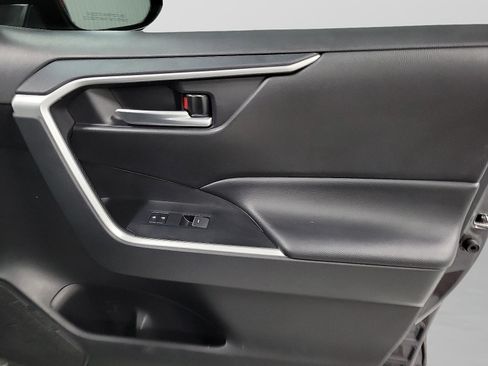 Certified 2024 Toyota RAV4 XLE w/ Convenience Package FWD image 15