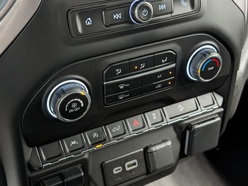 Certified 2023 Chevrolet Silverado 1500 Custom Trail Boss w/ LPO, Dark Essentials Package AWD/4WD image 23