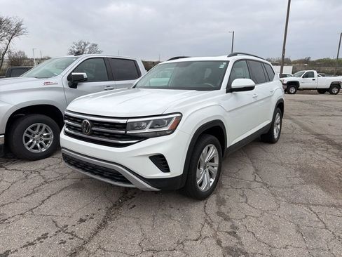 Used 2023 Volkswagen Atlas SE image 1