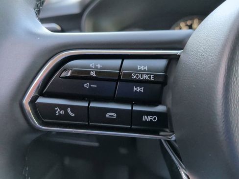 Certified 2025 MAZDA CX-90 3.3 Turbo w/ Preferred Package image 19