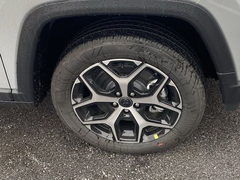 New 2026 Jeep Compass Limited image 11