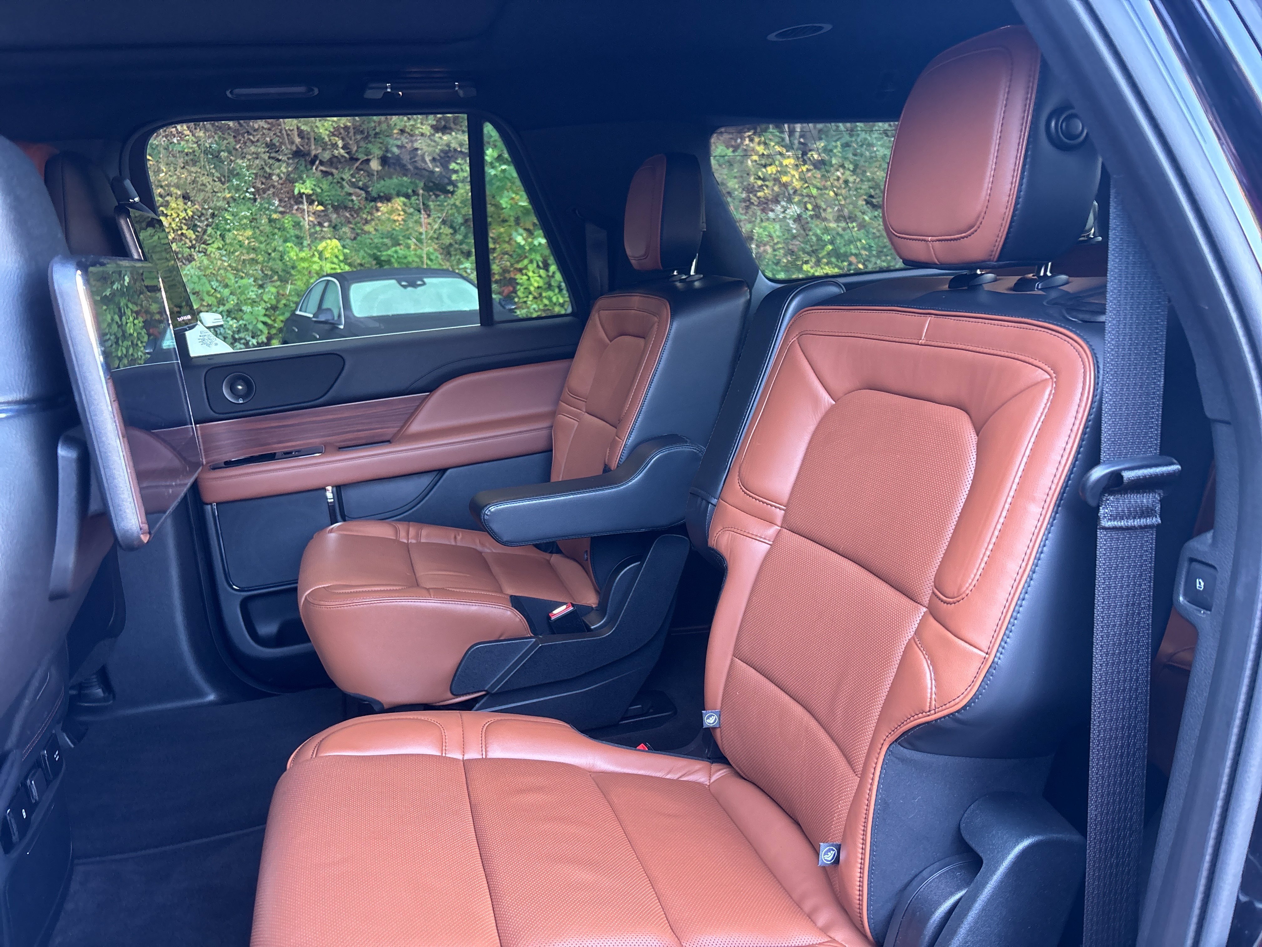 Used 2019 Lincoln Navigator L Reserve AWD/4WD image 18