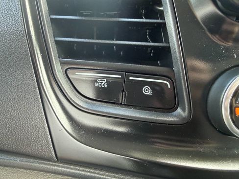 Used 2023 Ford Transit 350 Medium Roof AWD image 38