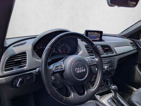 Used 2017 Audi Q3 2.0T Premium w/ Convenience Package FWD image 10
