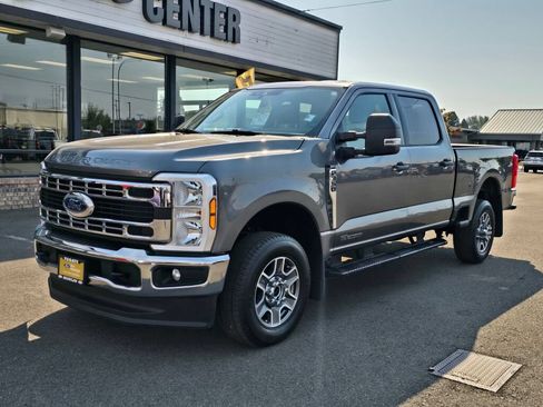 Certified 2025 Ford F350 XLT AWD/4WD image 2