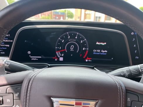 Used 2023 Cadillac Escalade V AWD/4WD image 28