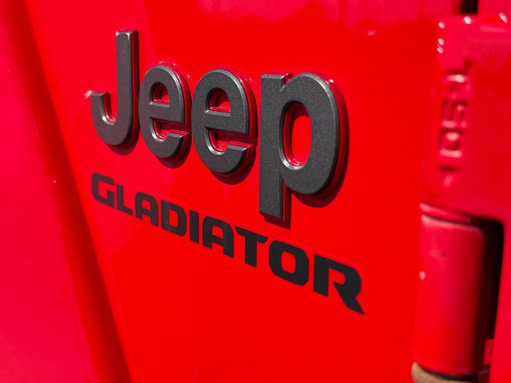 Used 2021 Jeep Gladiator Rubicon w/ Uconnect 4C Nav & Sound Group AWD/4WD image 35