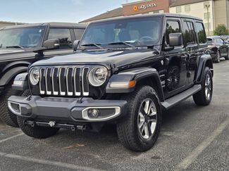 Used 2019 Jeep Wrangler Unlimited Sahara AWD/4WD video 1