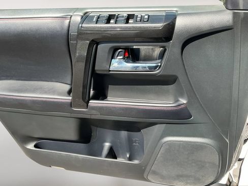 Used 2016 Toyota 4Runner TRD Pro AWD/4WD image 10