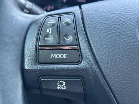 Used 2014 Lexus LS 460 w/ Comfort Package RWD image 14