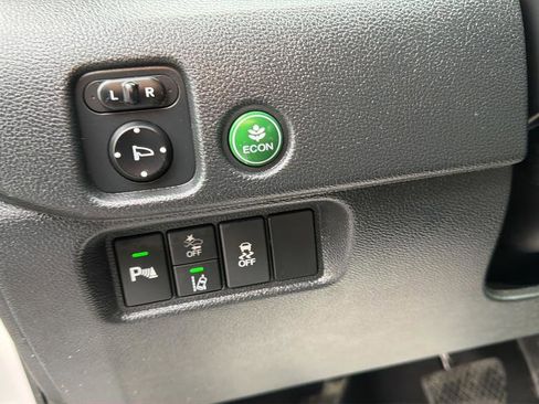 Used 2023 Honda Passport EX-L image 23