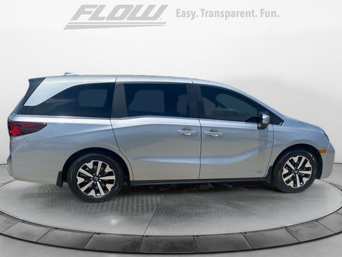 Used 2026 Honda Odyssey EX-L image 10