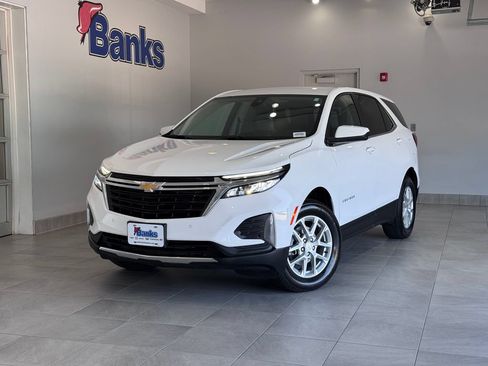 Certified 2023 Chevrolet Equinox LT AWD/4WD image 2