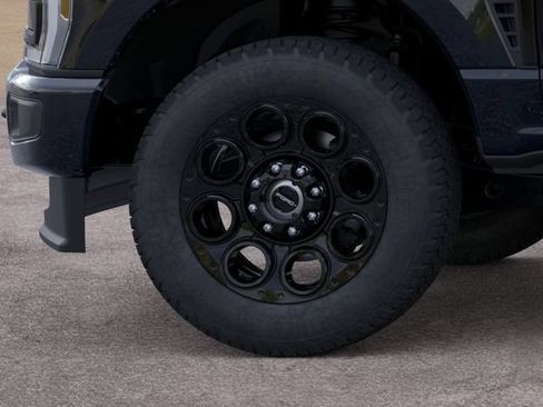 New 2026 Ford F350 XLT w/ XLT Premium Package AWD/4WD image 24