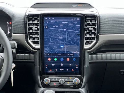 New 2025 Ford Ranger XLT w/ Equipment Group 301A High image 22