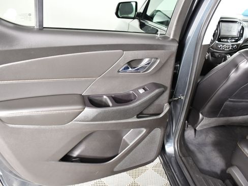 Used 2019 Chevrolet Traverse LT w/ LT Premium Package FWD image 44