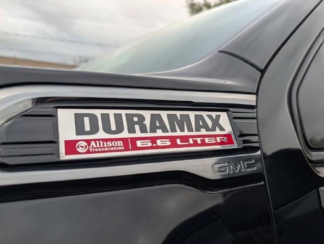 Used 2021 GMC Sierra 2500 AT4 w/ AT4 Premium Plus Package AWD/4WD image 7