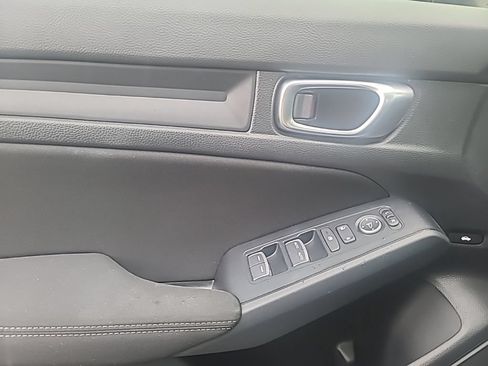 Used 2024 Honda Civic Sport image 15