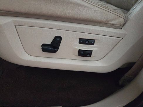 Used 2015 RAM 3500 Laramie image 69