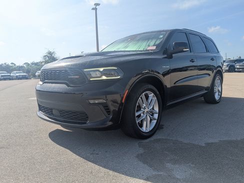 Used 2023 Dodge Durango R/T RWD image 9