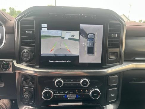 Used 2023 Ford F150 Lariat w/ Equipment Group 502A High AWD/4WD image 18