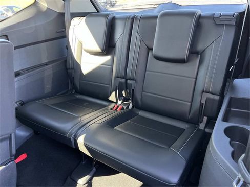 Used 2022 Volkswagen Atlas SE image 23