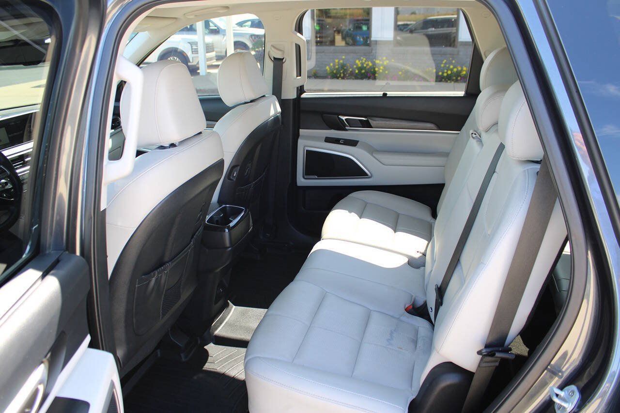 Used 2020 Kia Telluride EX AWD/4WD image 10