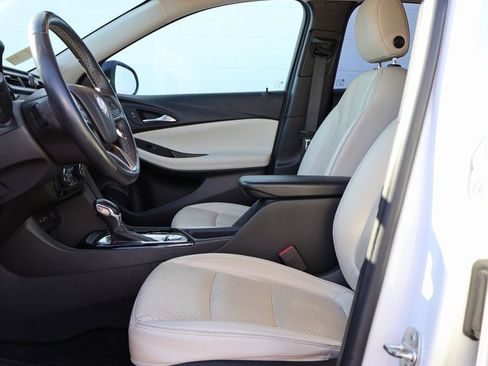 Used 2022 Buick Encore GX Essence w/ Sport Touring Package image 21