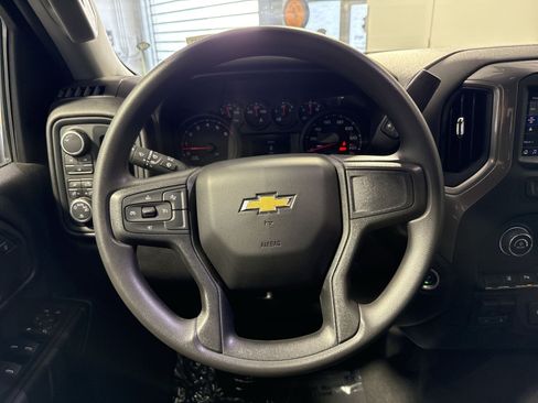 Used 2025 Chevrolet Silverado 2500 Custom w/ Custom Value Package AWD/4WD image 17