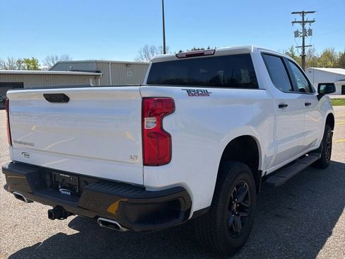 Used 2024 Chevrolet Silverado 1500 LT Trail Boss w/ Protection Package AWD/4WD image 5