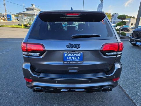 Used 2021 Jeep Grand Cherokee SRT image 4