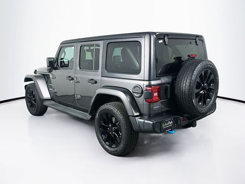 Used 2023 Jeep Wrangler Unlimited Sahara AWD/4WD image 5