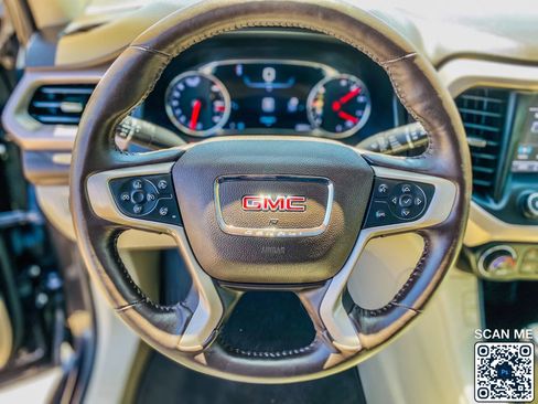 Used 2017 GMC Acadia Denali w/ Technology Package image 21