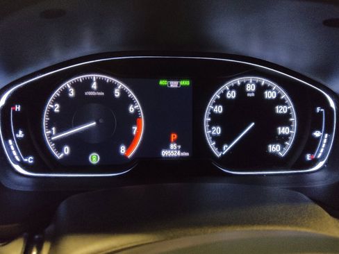 Used 2018 Honda Accord Sport image 23